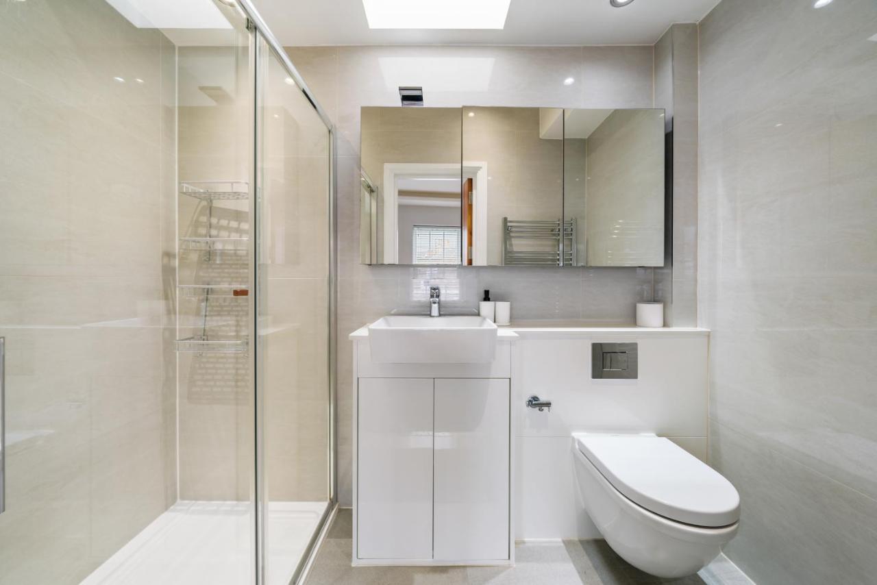 Modern 4 Bedroom Townhouse With Cinema Room In The Heart Of London Se1 Exterior foto